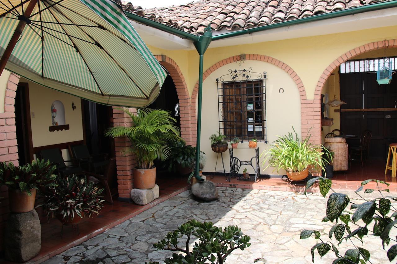 לינה וארוחת בוקר פופאיין La Casa De Mima מראה חיצוני תמונה